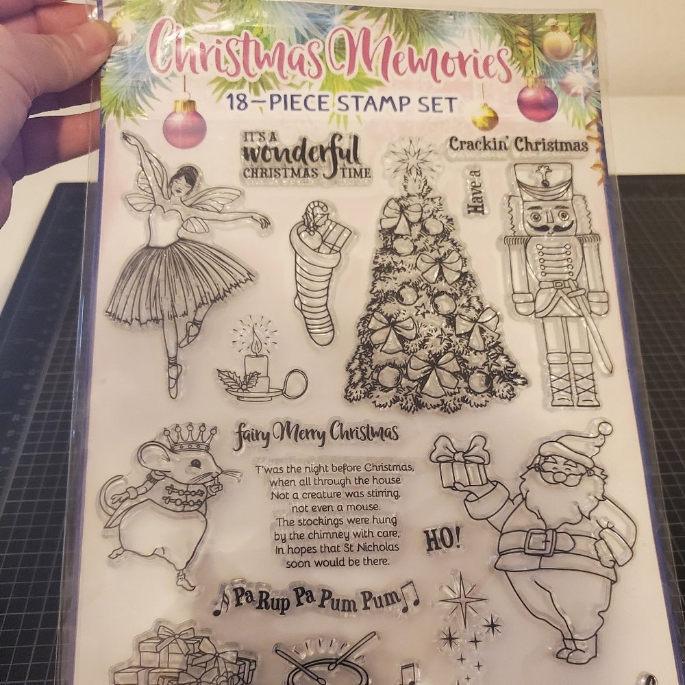 Christmas Memories BNIP 18 pcs Stamp Set